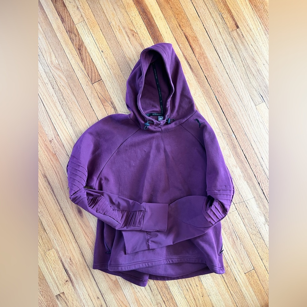 PUMA Women’s Evostripe Hoodie “Keeps You Dry” Pullover GRAPE Athletic Sport XL